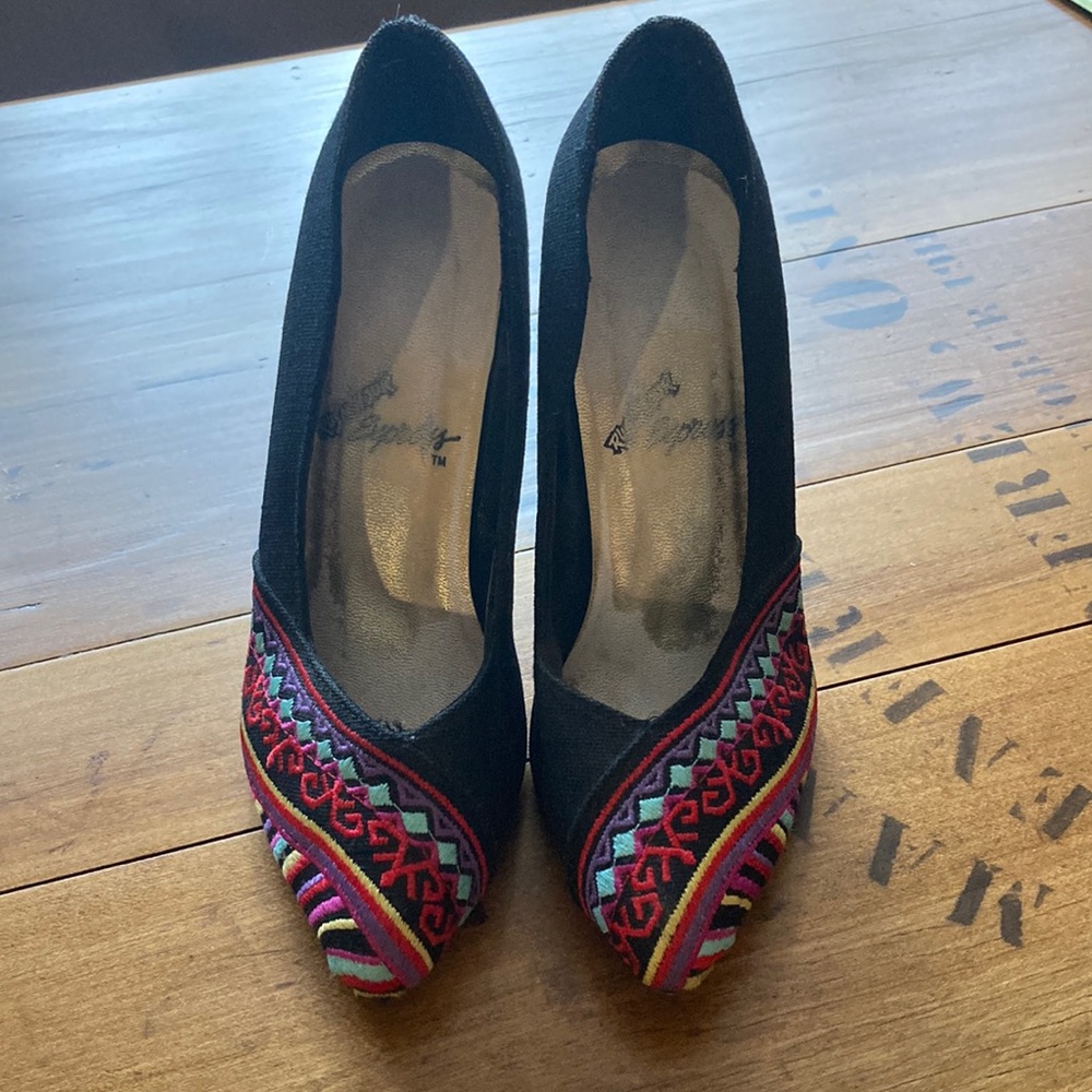 2 for $10 Vintage 80s Rush Hour Express unique shoes